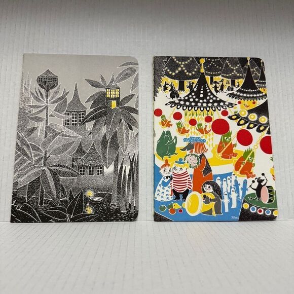 Set of 2 Moomin Notebooks Paperback 8.5 x 6  inches illustrations Diary‎ Journal - Picture 1 of 5